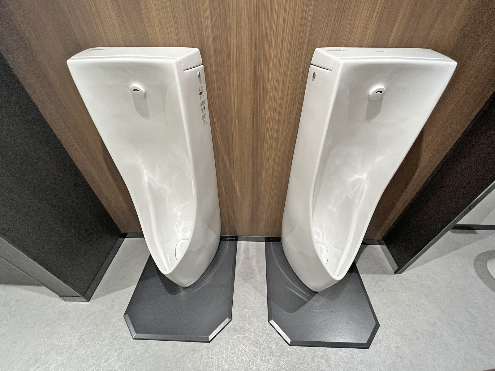 男性用トイレ