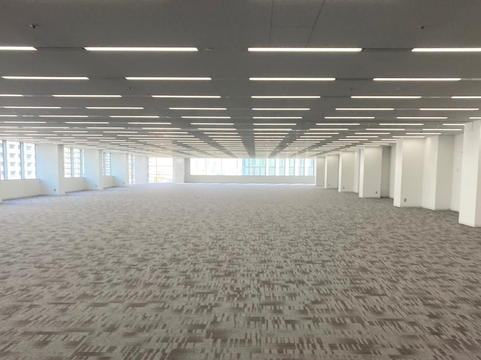 別角度の様子