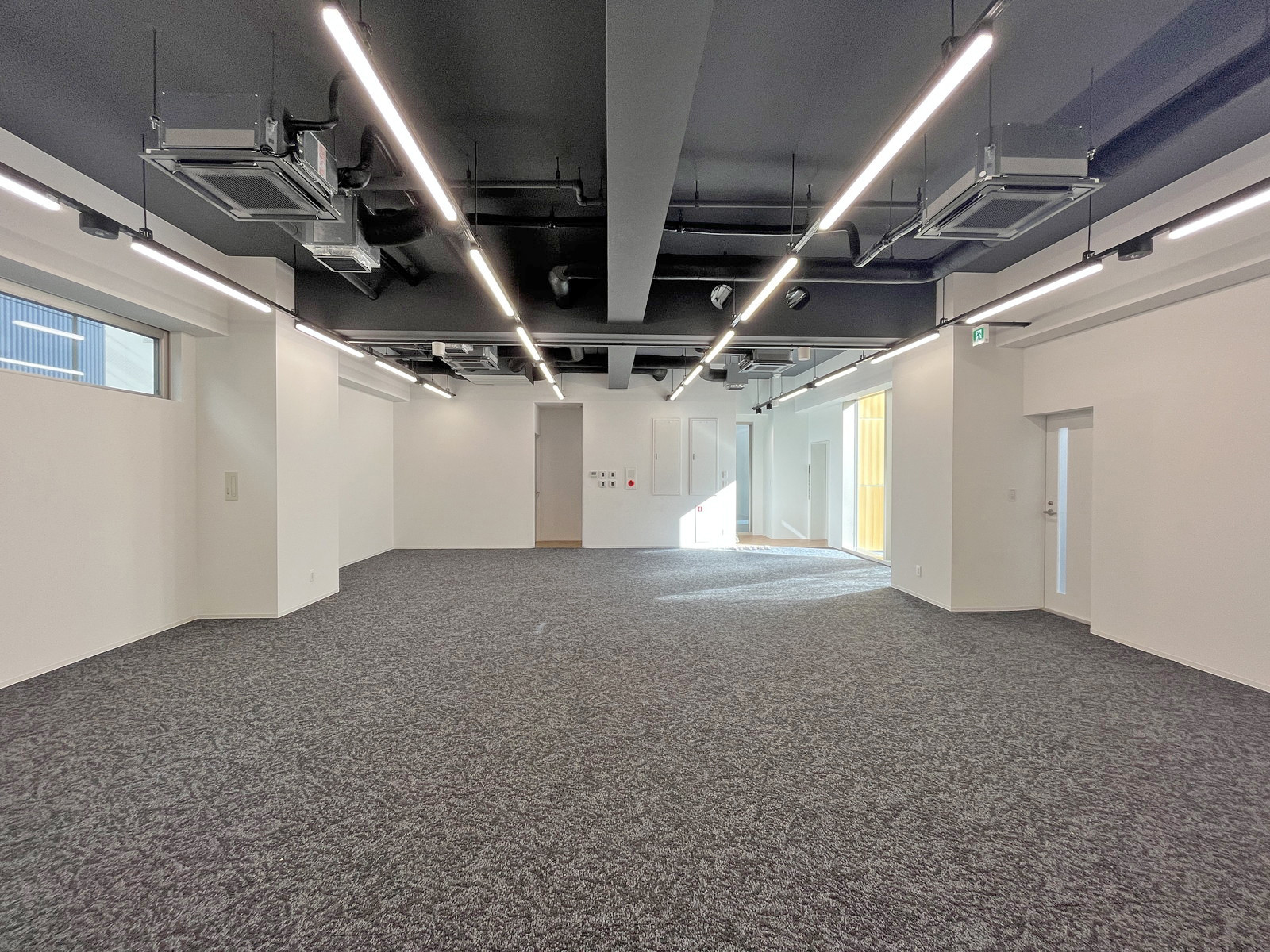 オフィス室内参考画像(2階・約32坪)
