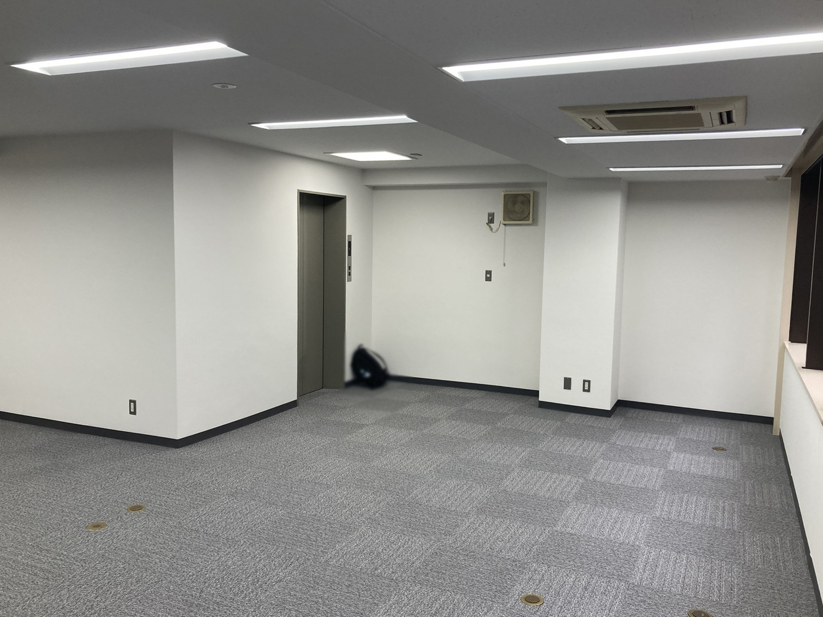 別角度の様子