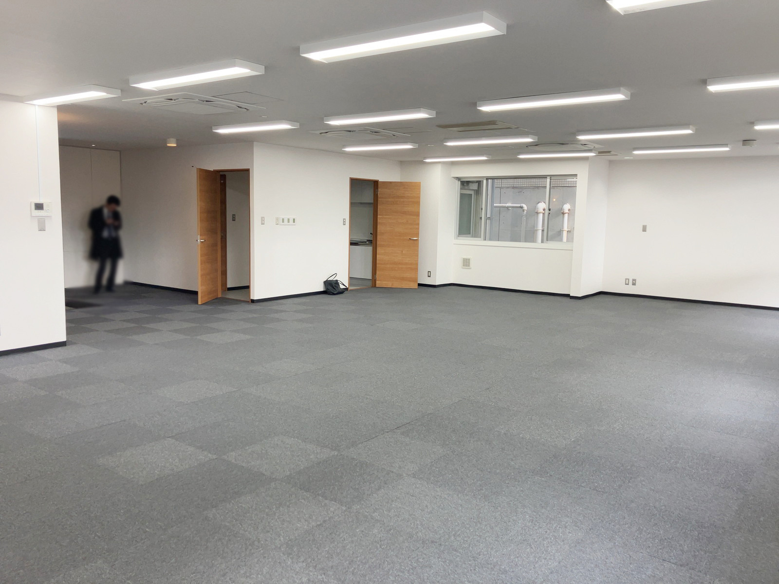 別角度の様子