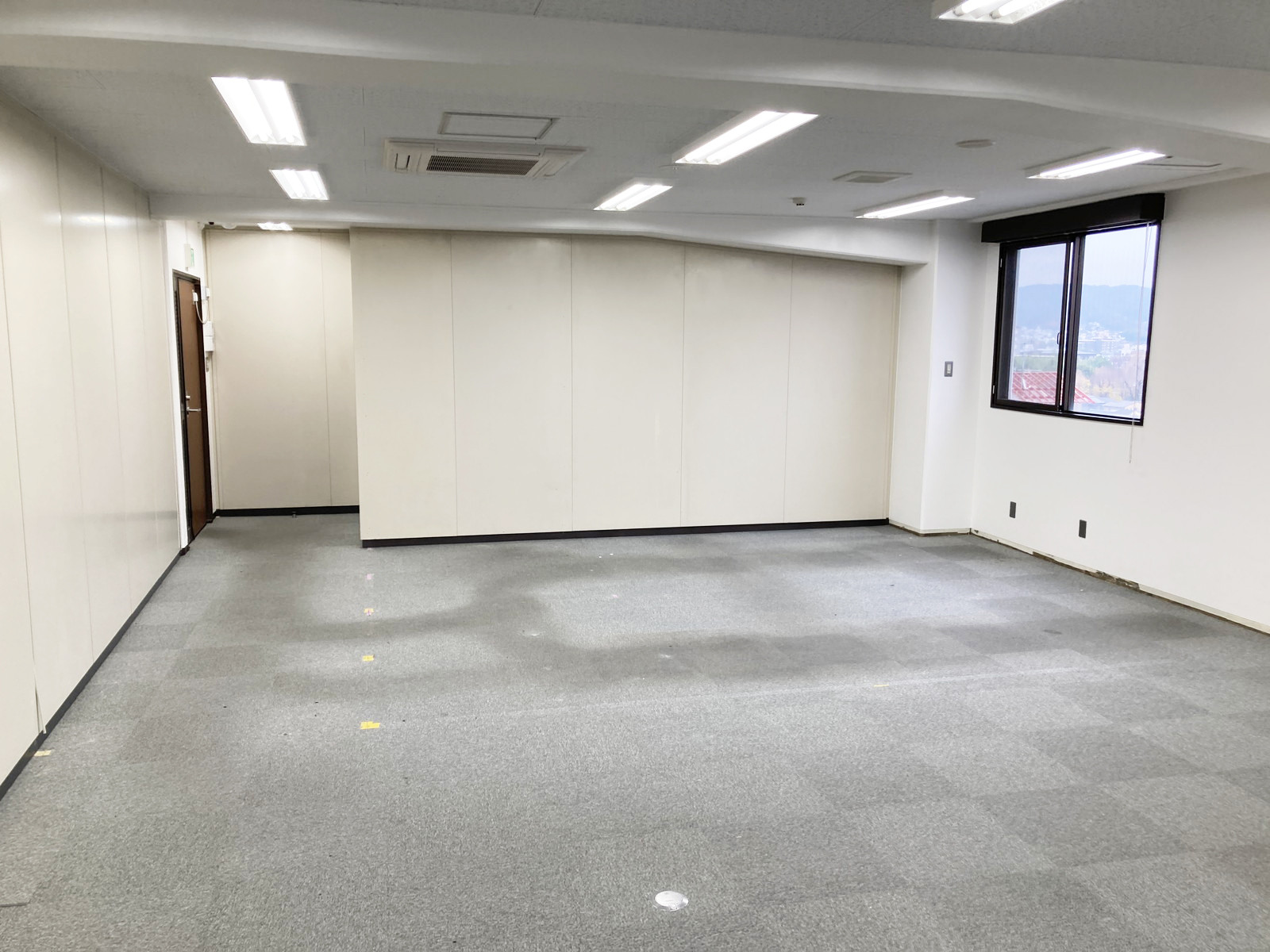 オフィス室内参考画像(8階・約20坪)