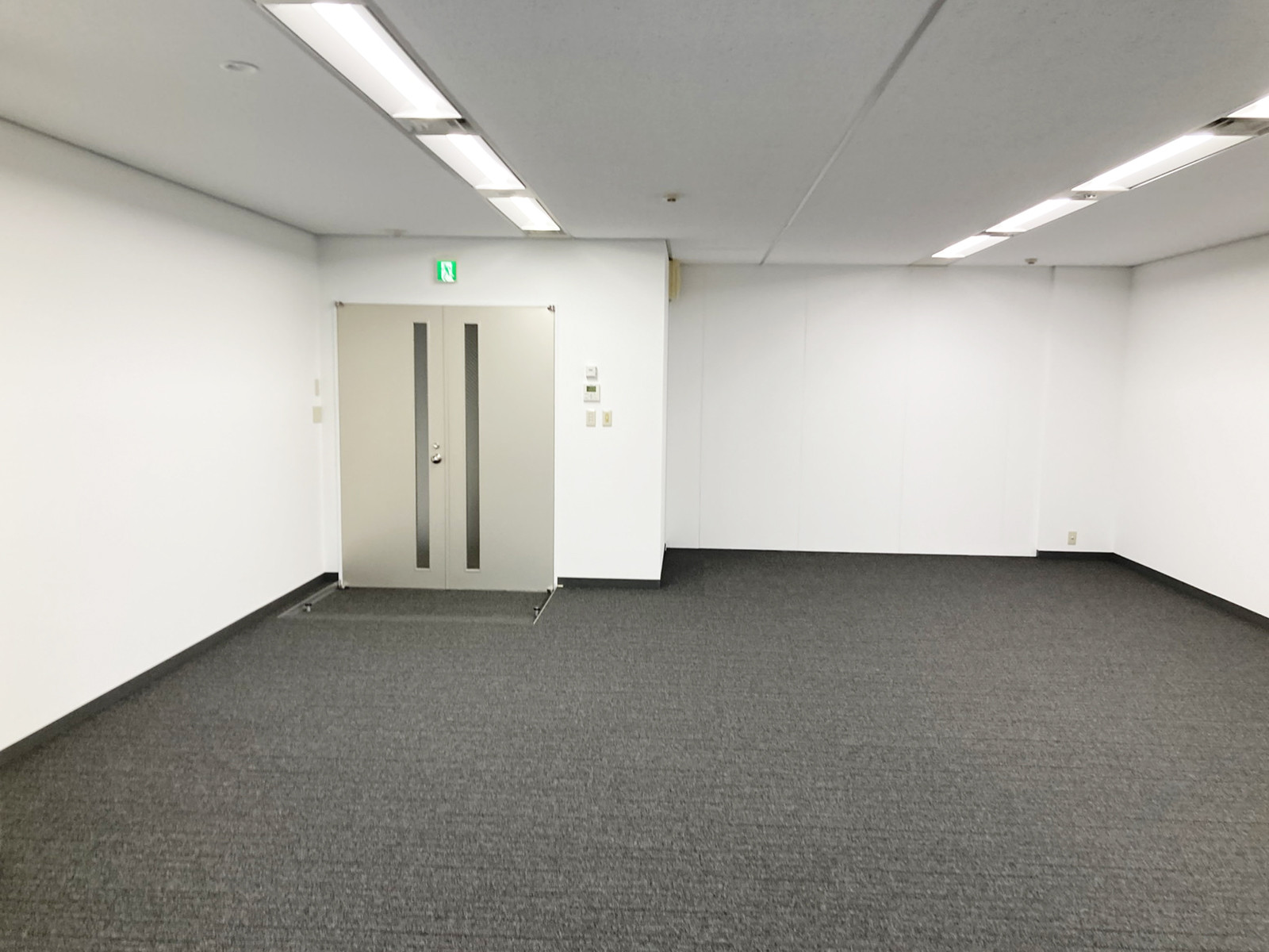 別角度の様子
