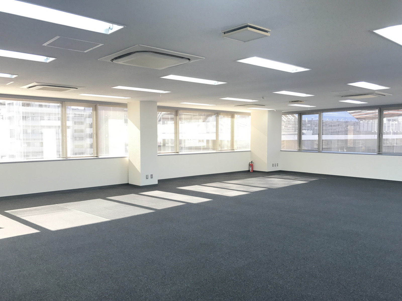 明るい室内