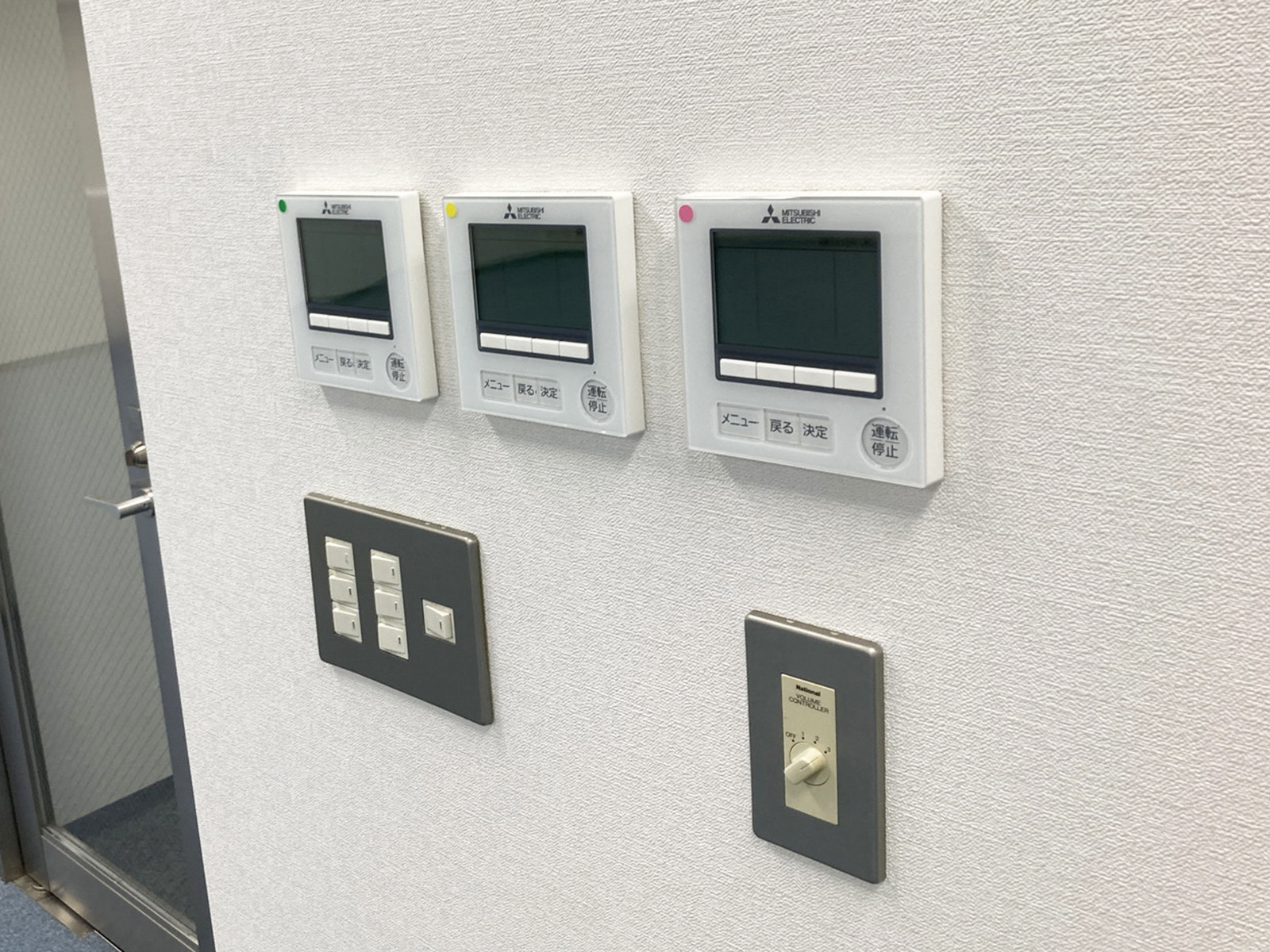 スイッチ類