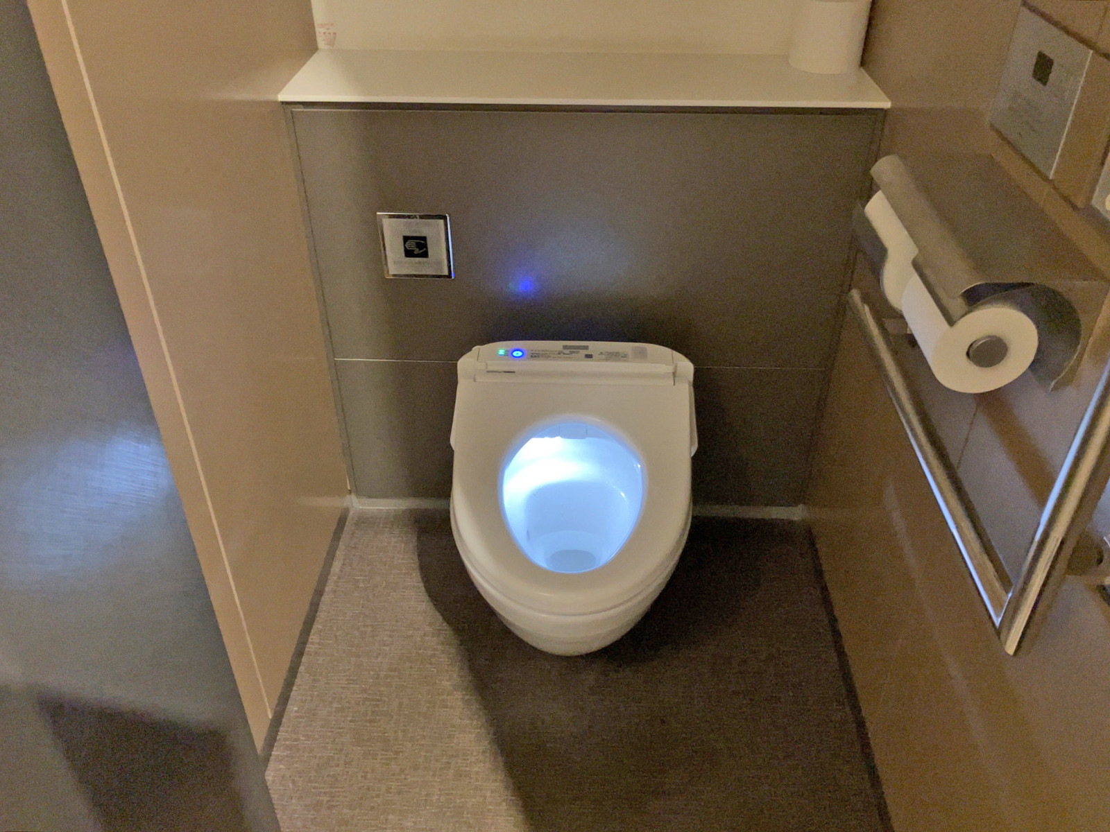 個室トイレ