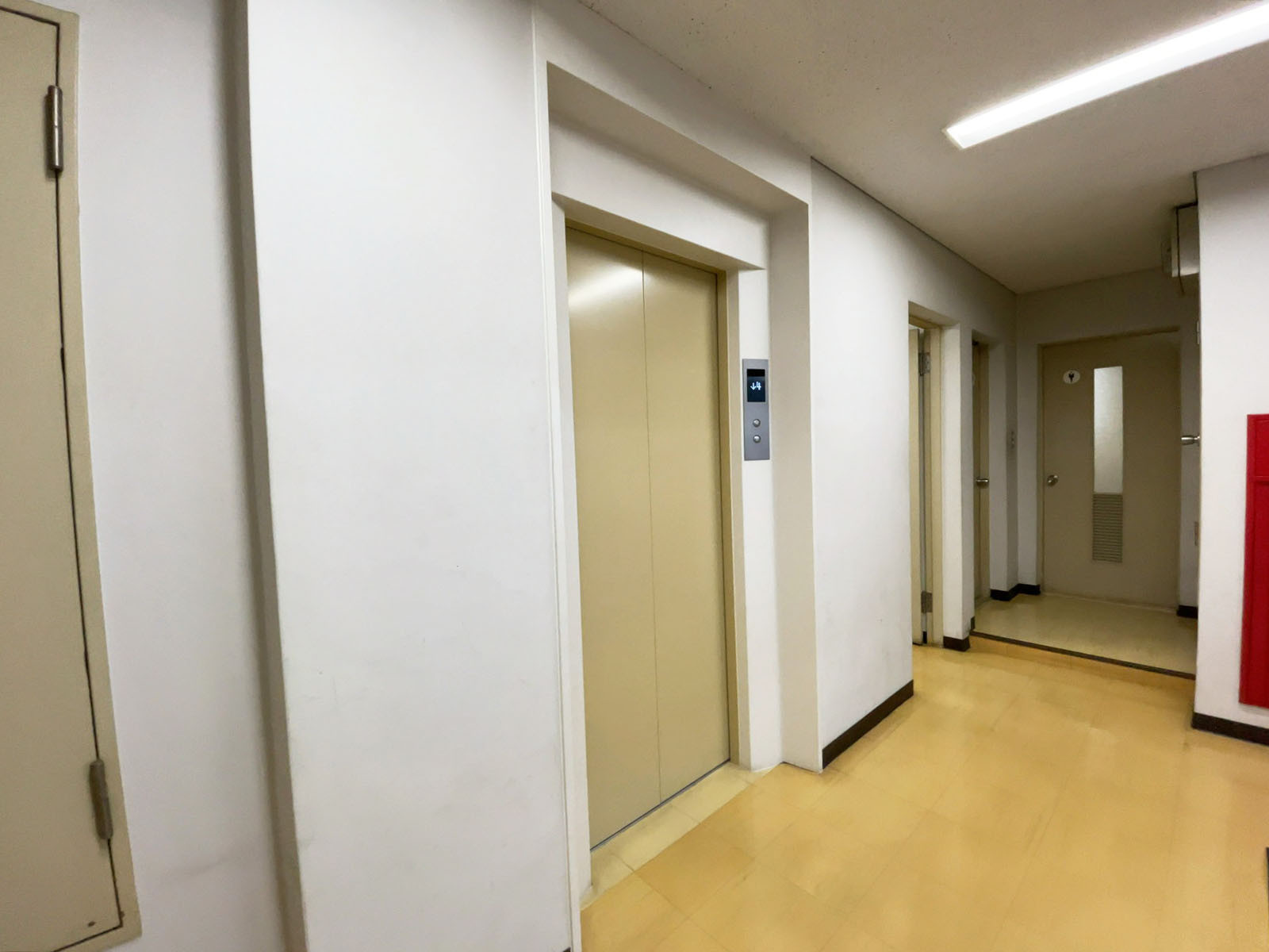 エレベーター
