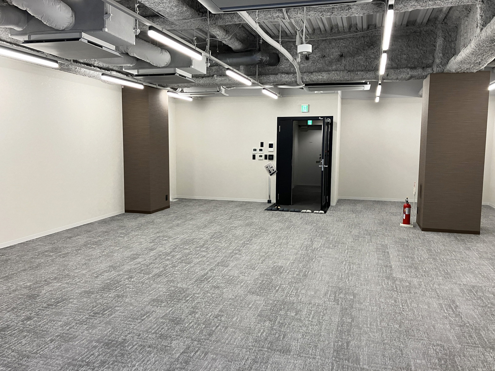 別角度の様子