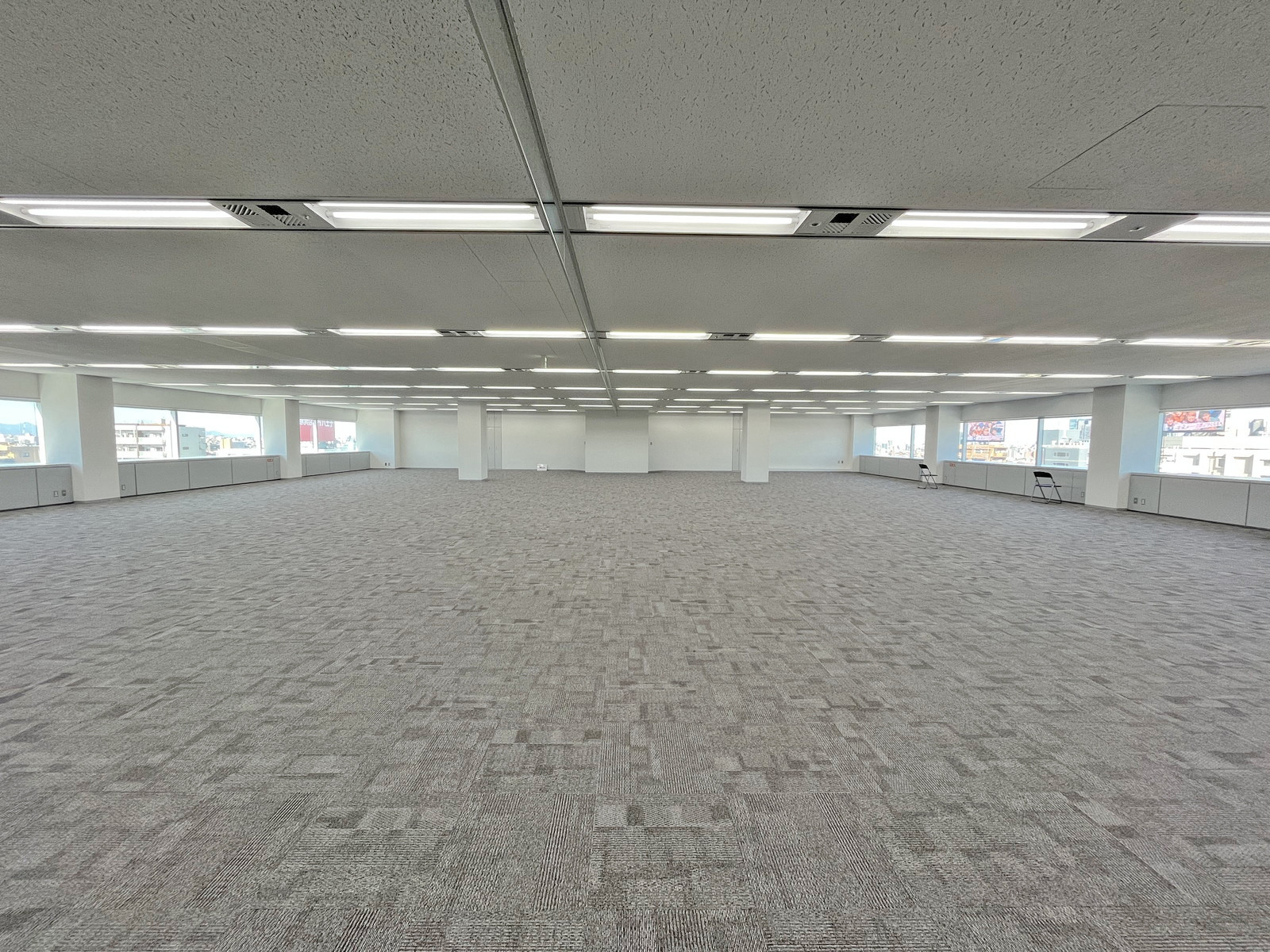 オフィス室内参考画像（11階・約215坪）