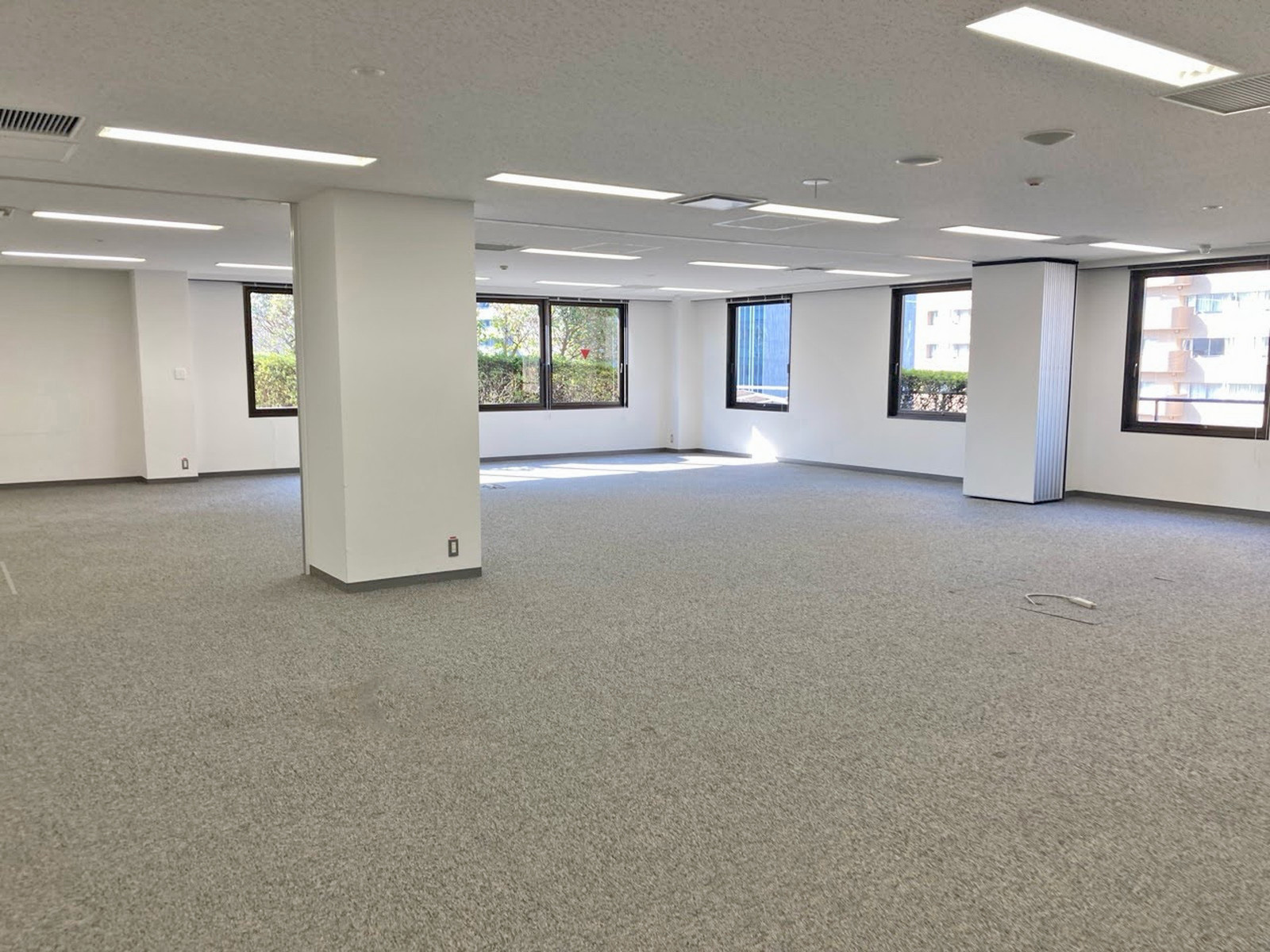 一部柱あり