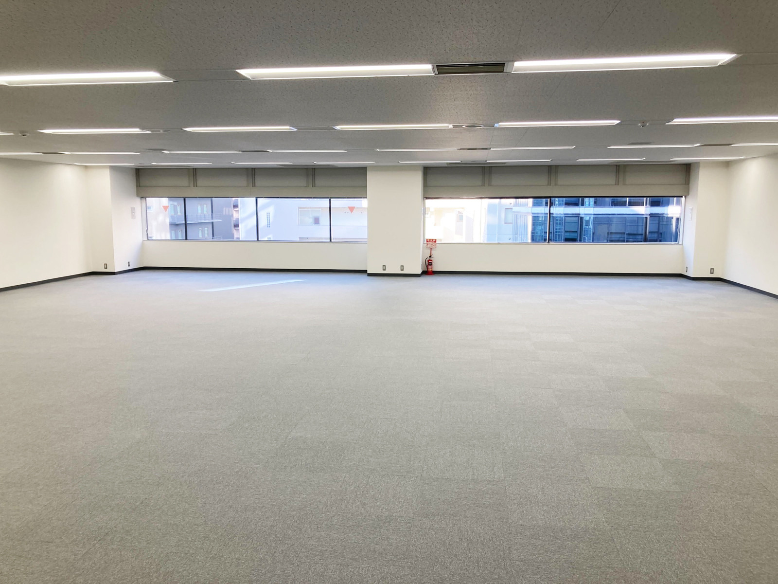 オフィス室内参考画像(6階・約66坪)