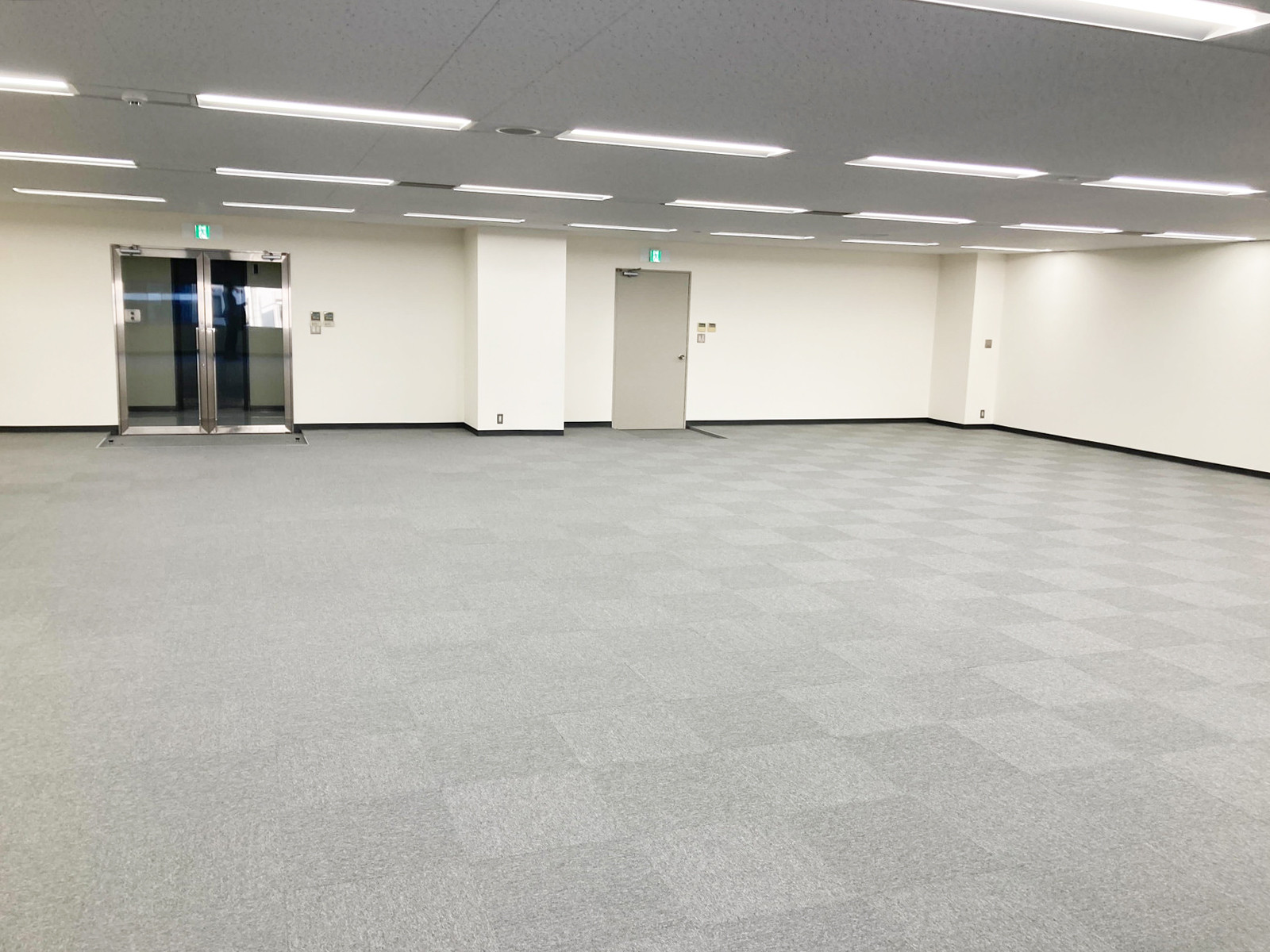 別角度の様子