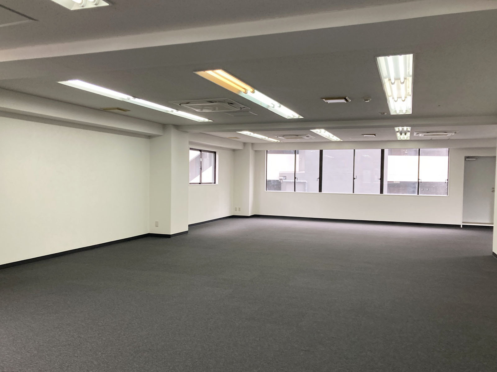 オフィス室内参考画像（6階・約47坪）