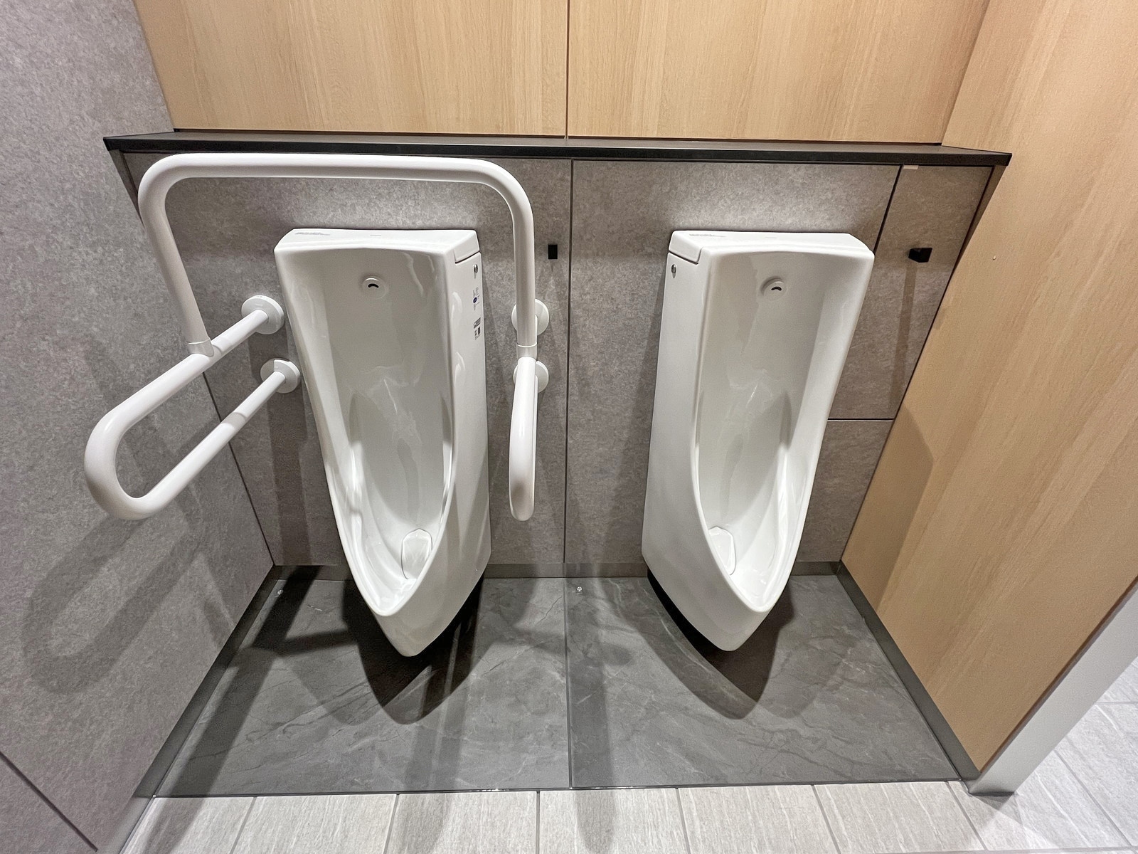 男性用トイレ