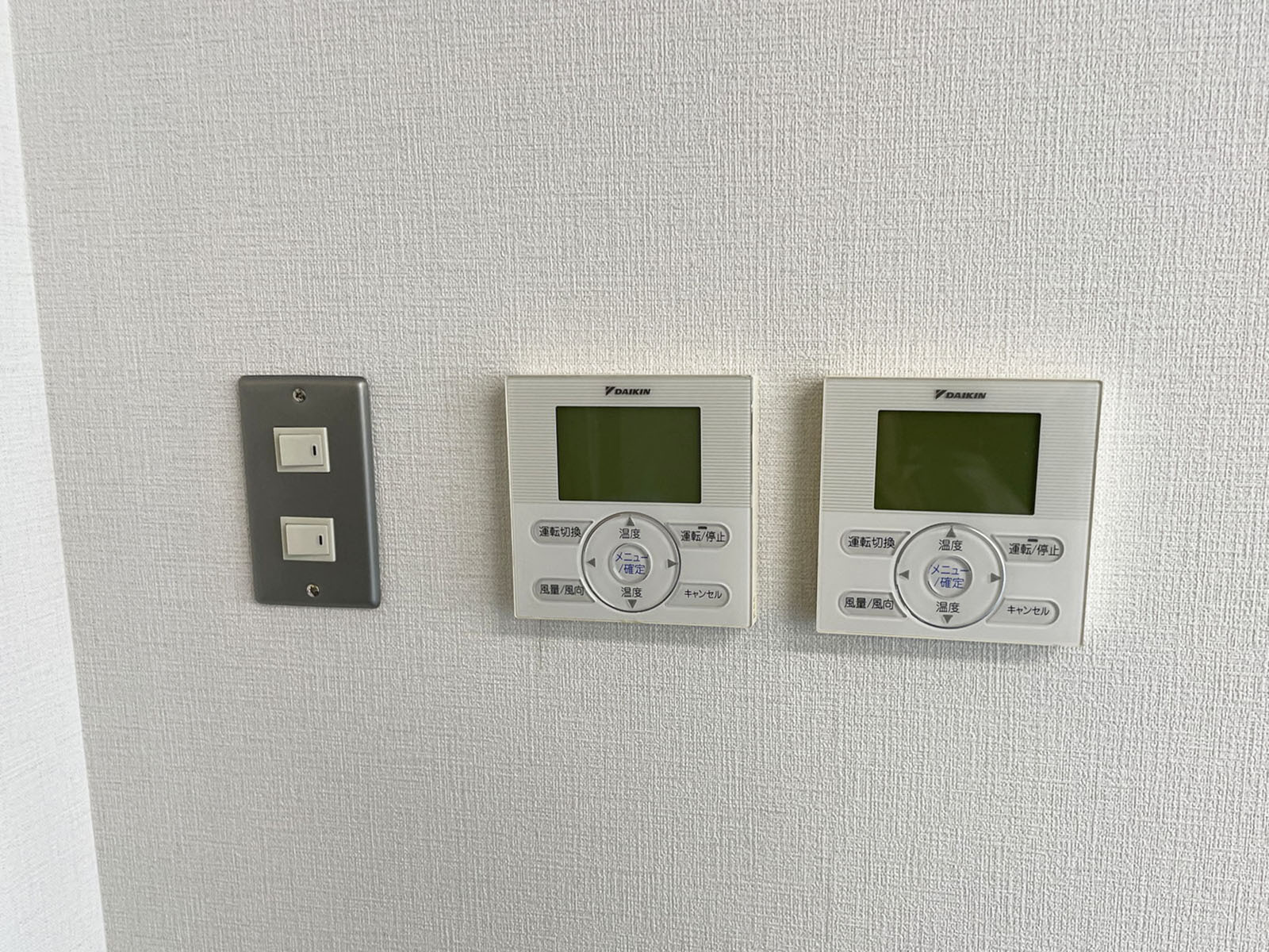 スイッチ類