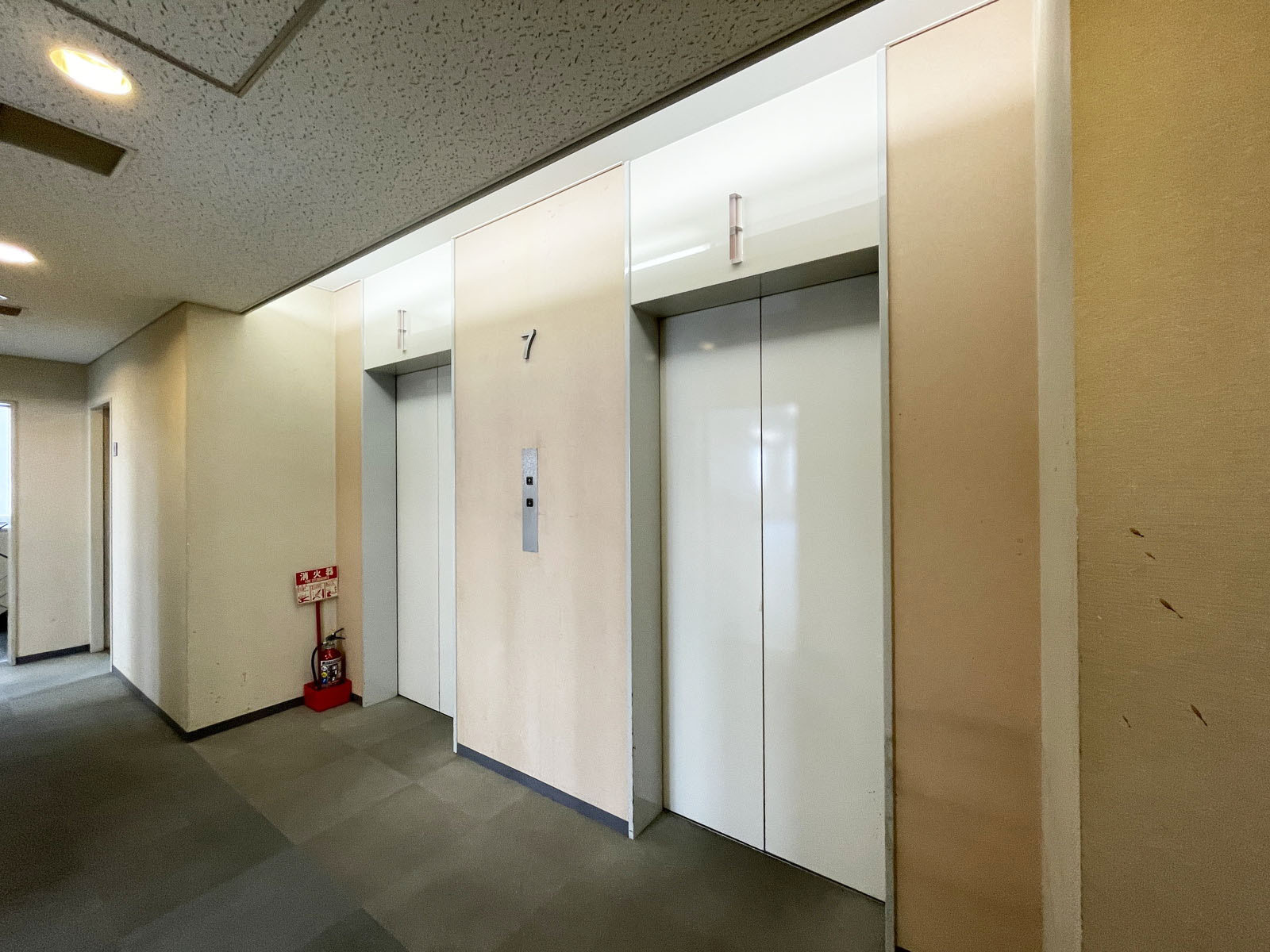 エレベーター