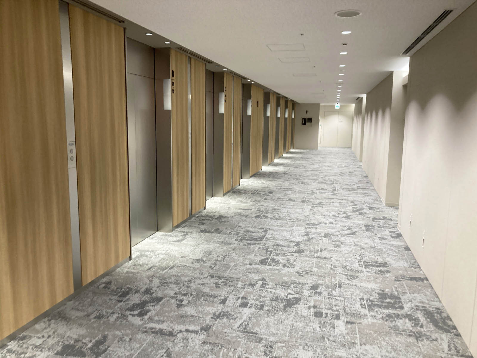 エレベーターホール