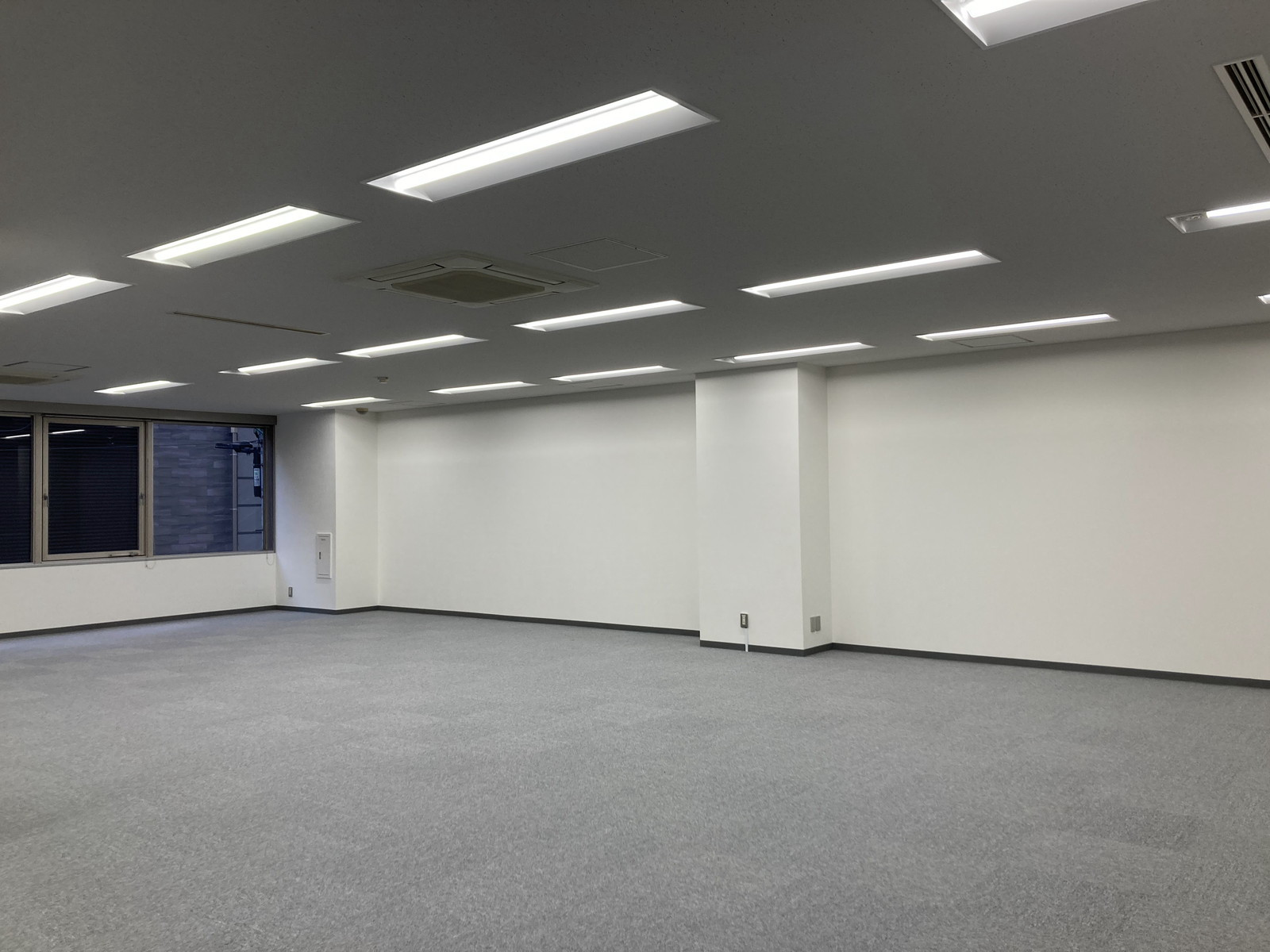 別角度の様子