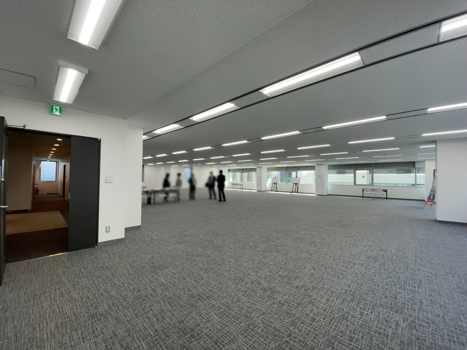 オフィス室内参考画像（4階・約111坪）