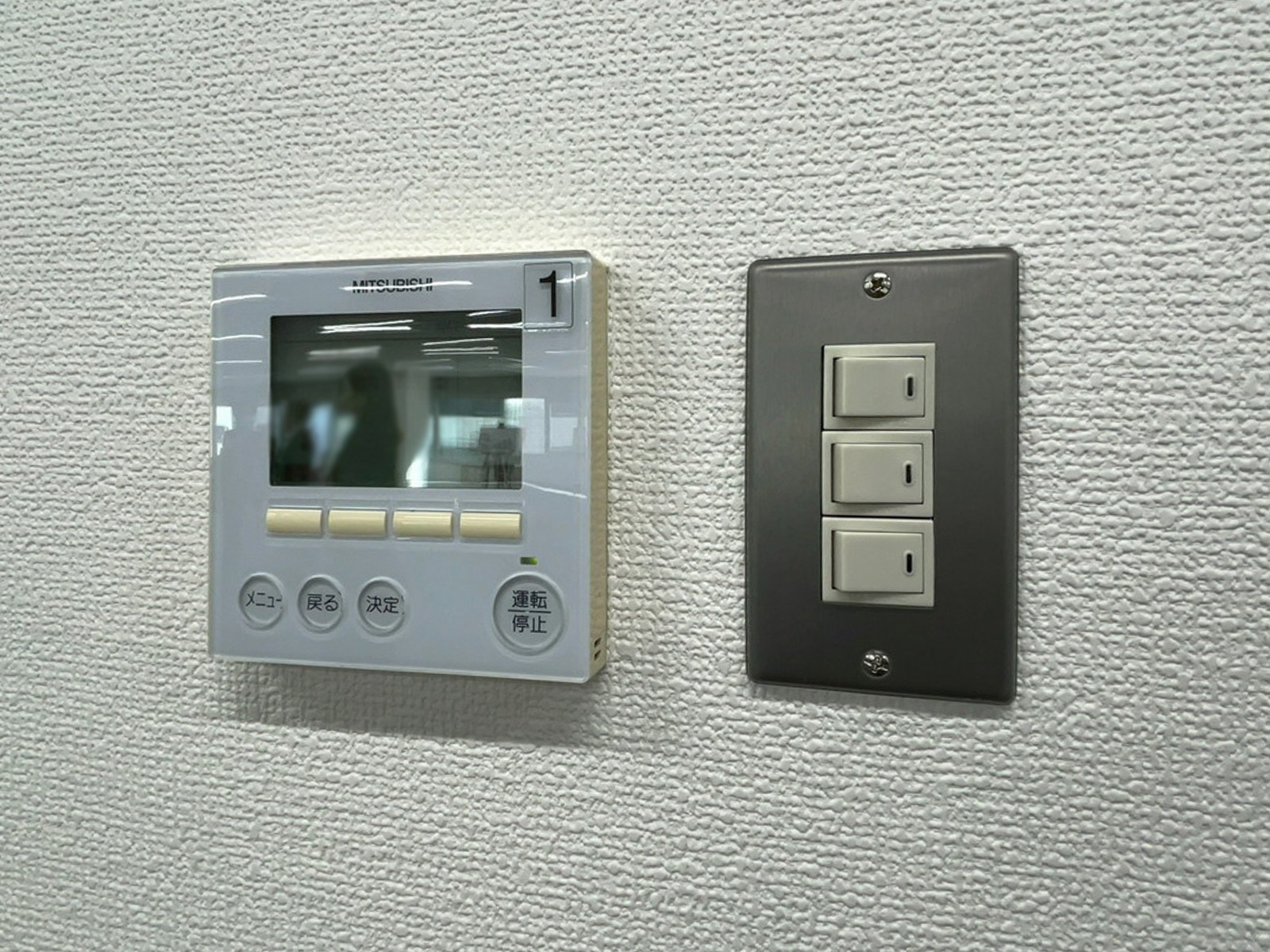 スイッチ類