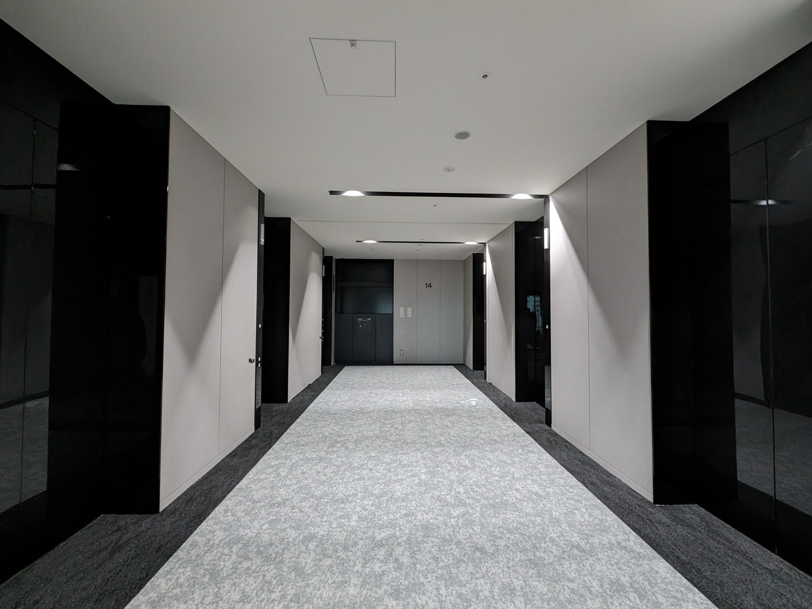 エレベーターホール