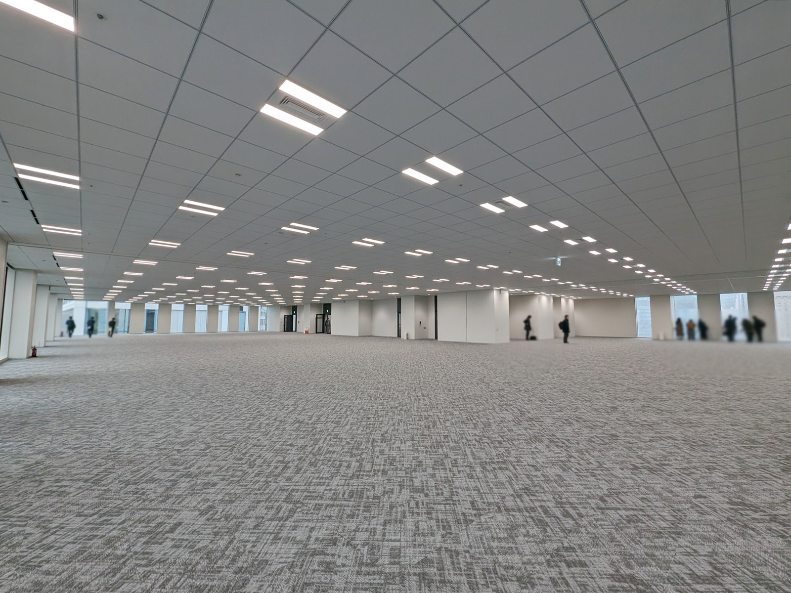 オフィス室内参考画像（14階・約400坪）