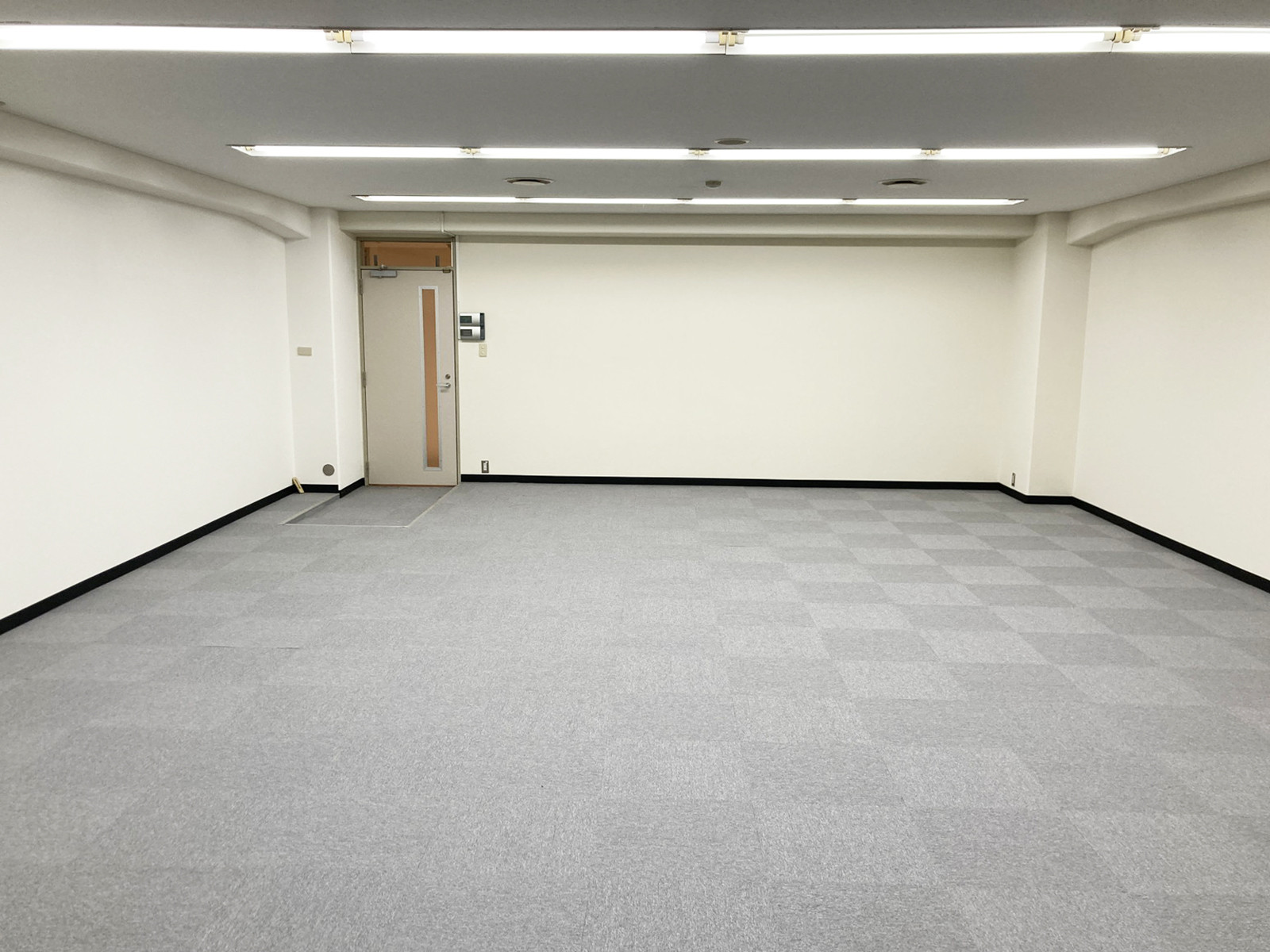 別角度の様子