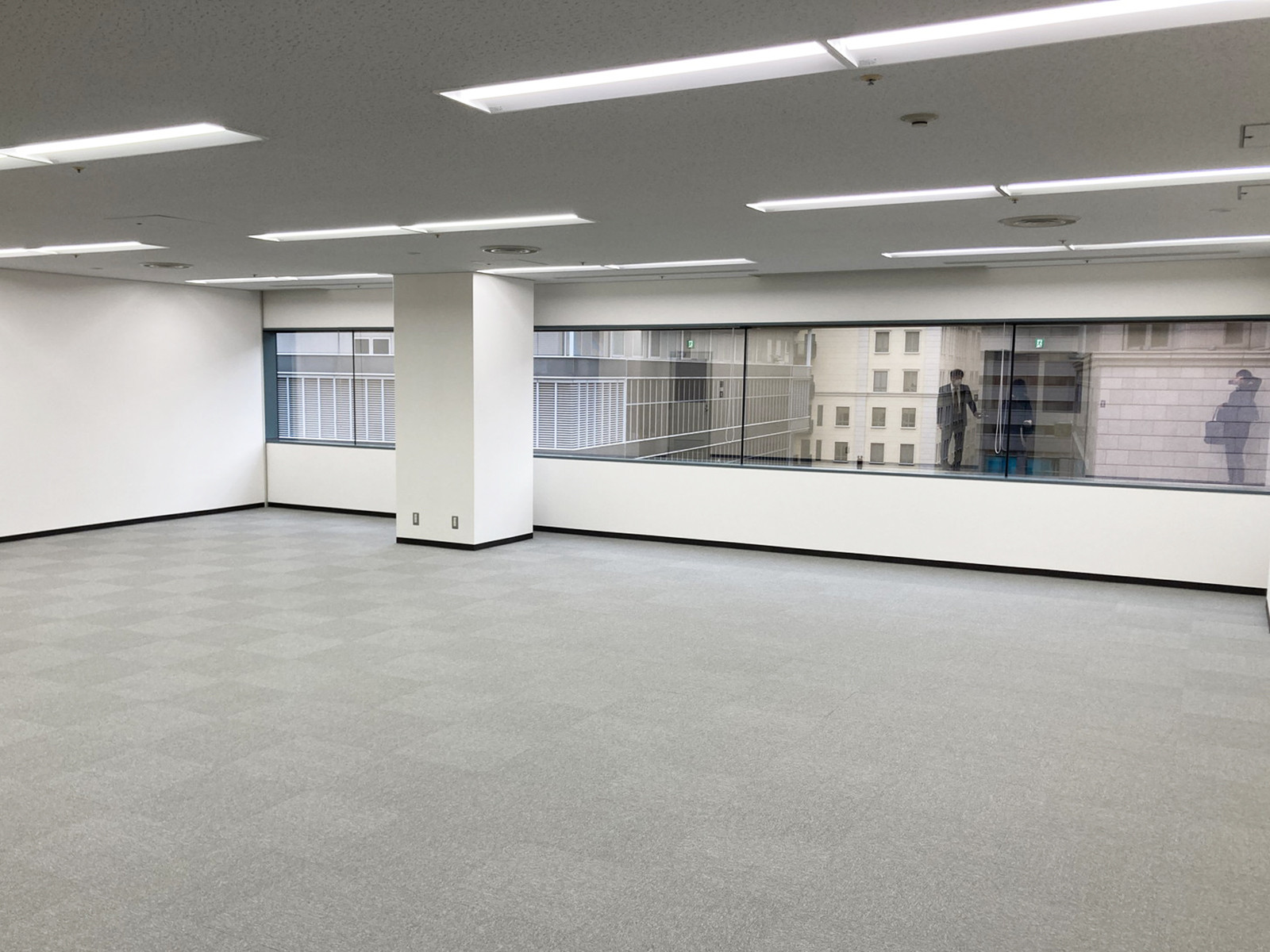 オフィス室内参考画像(8階・約24坪)
