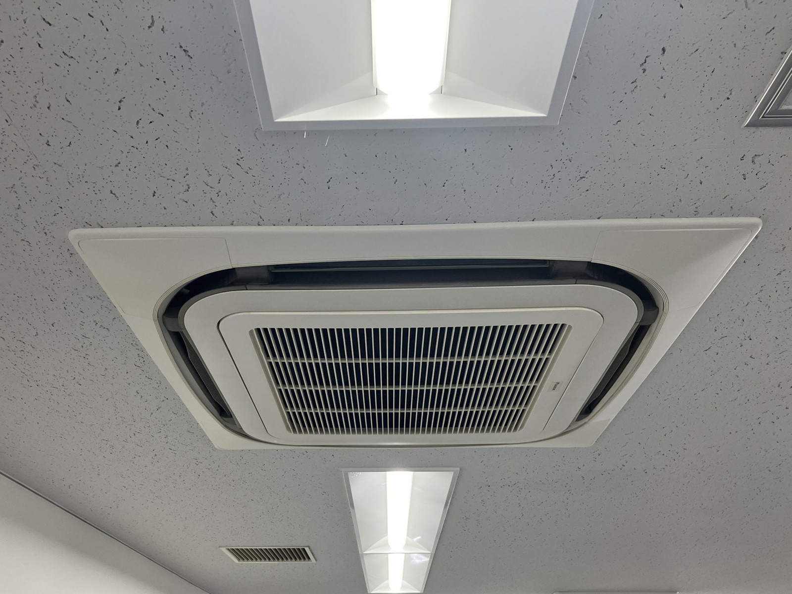 空調