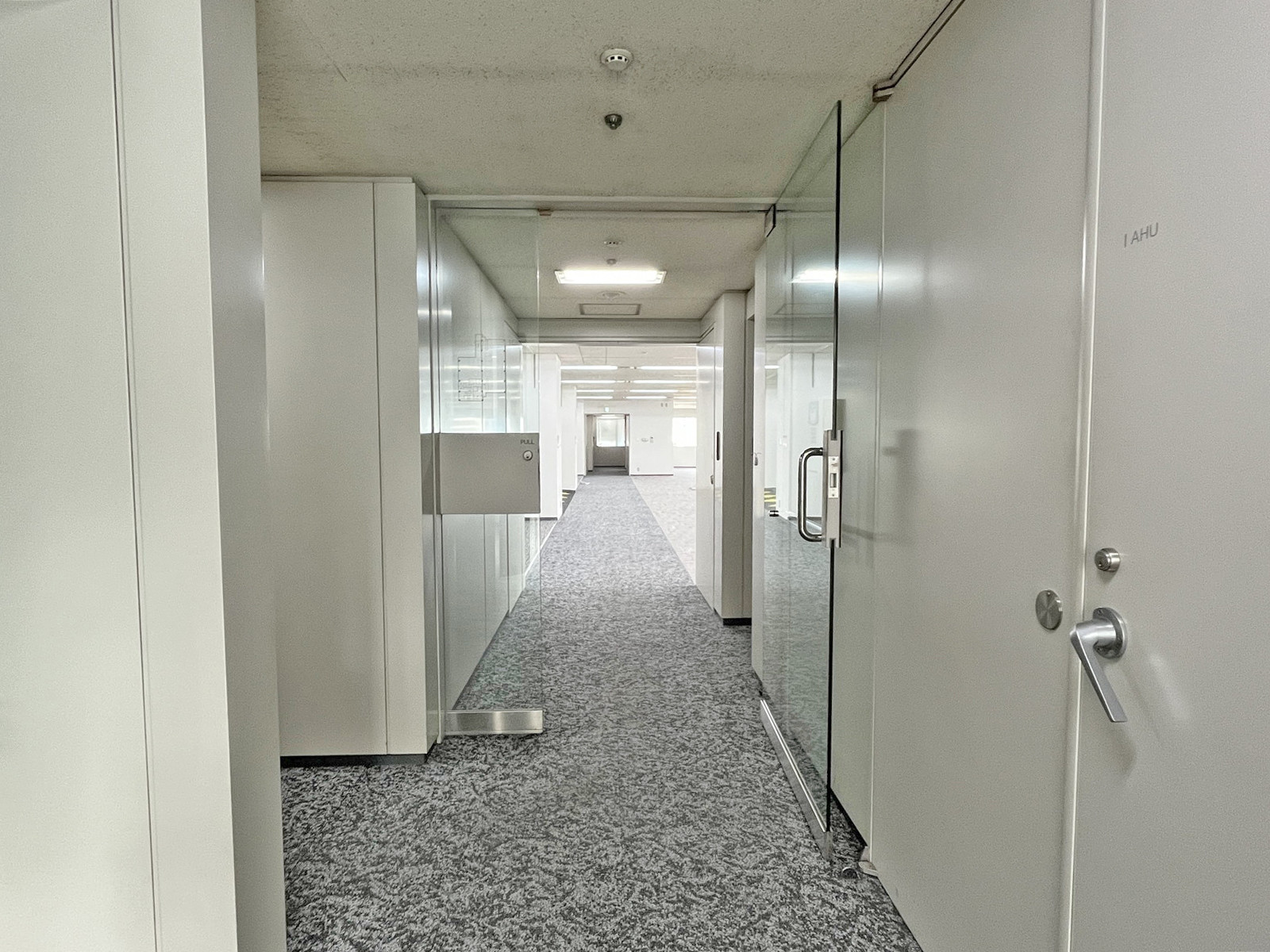 貸室出入り口