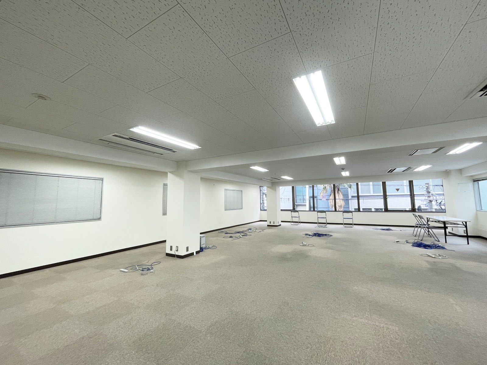オフィス室内参考画像(4階・約42坪)