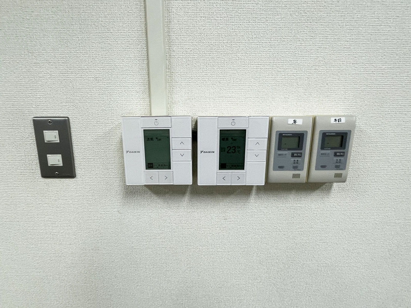 スイッチ類