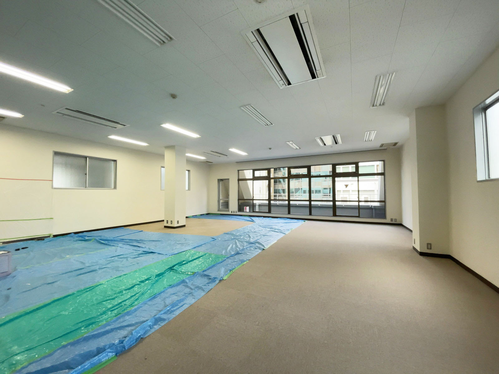 オフィス室内参考画像(8階・約29坪)