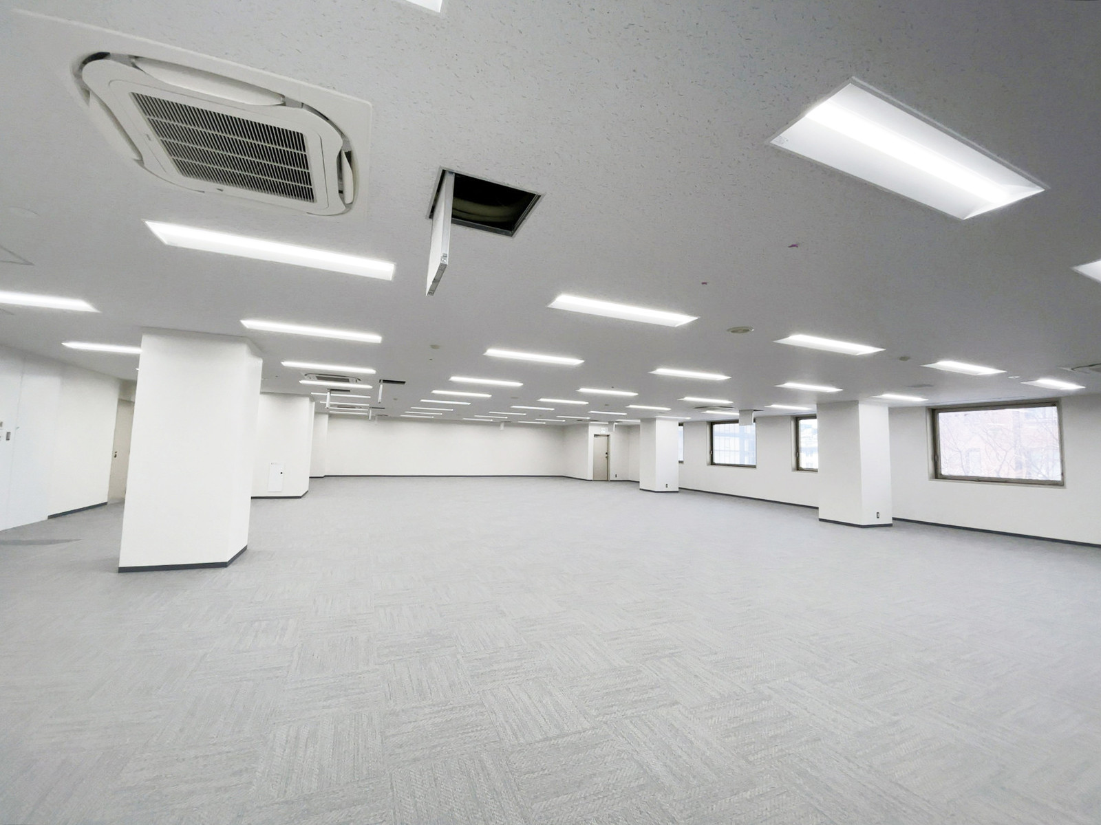 オフィス室内参考画像(4階・約109坪)
