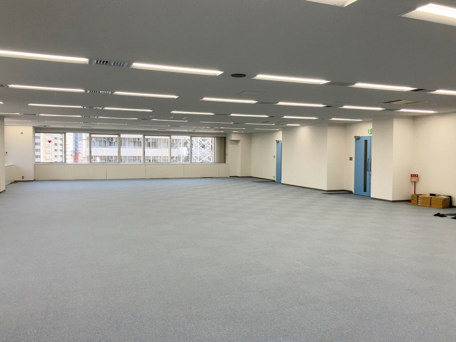 オフィス室内参考画像(6階・約100坪)