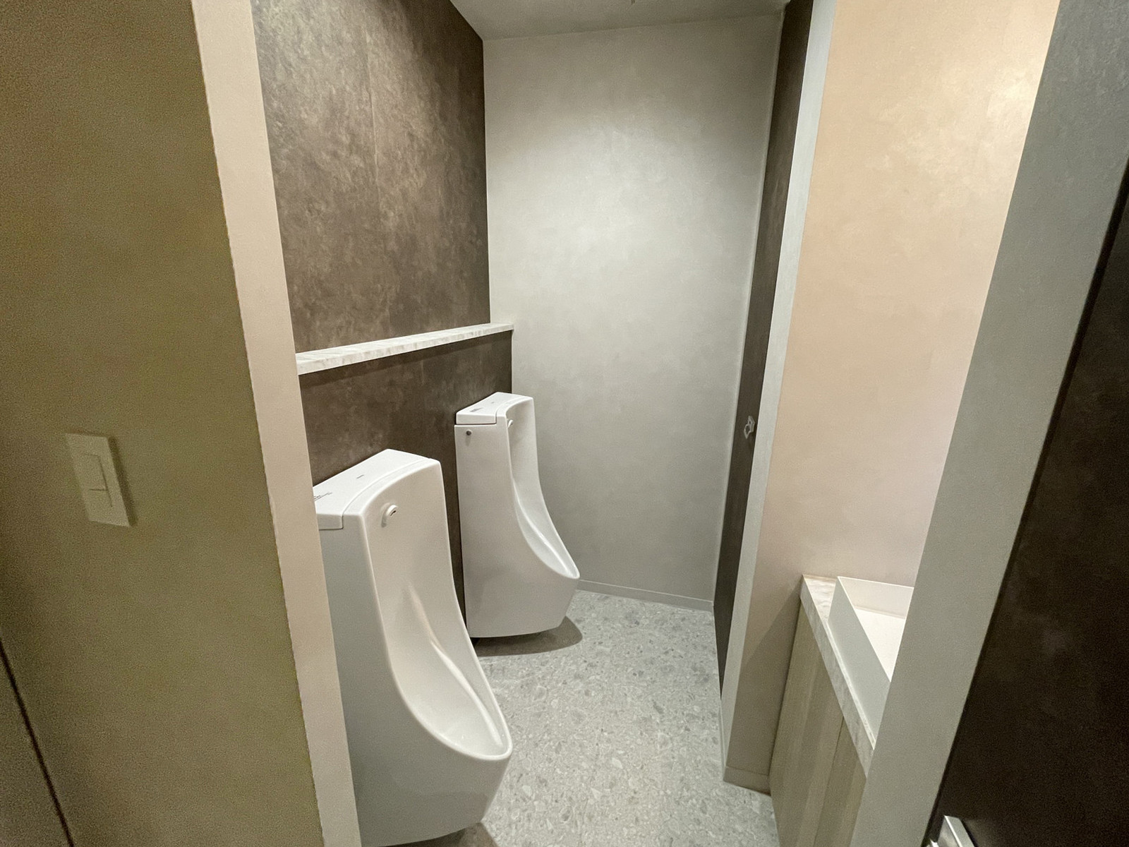 男性用トイレ