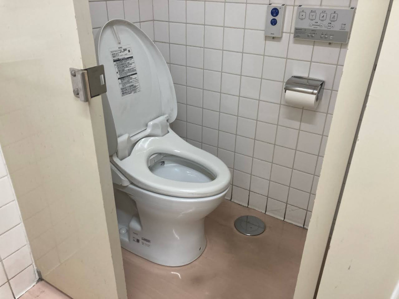 個室トイレ