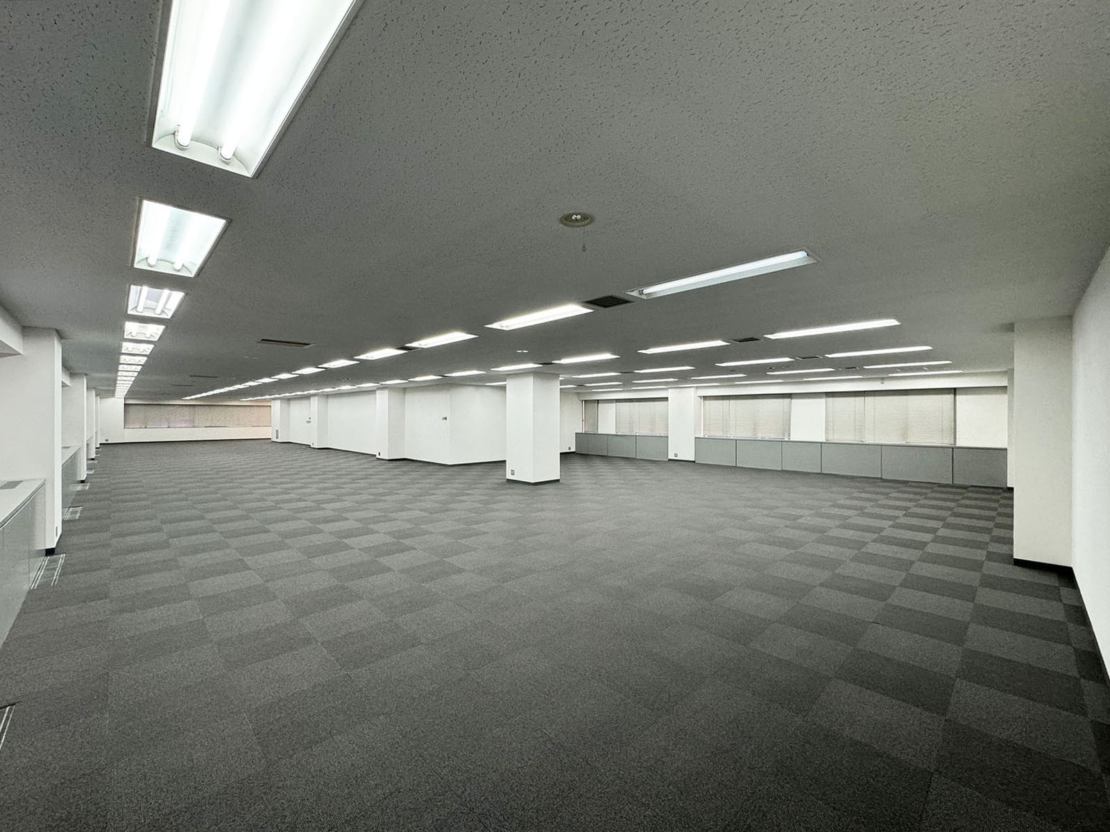 オフィス室内参考画像（3階・約123坪）
