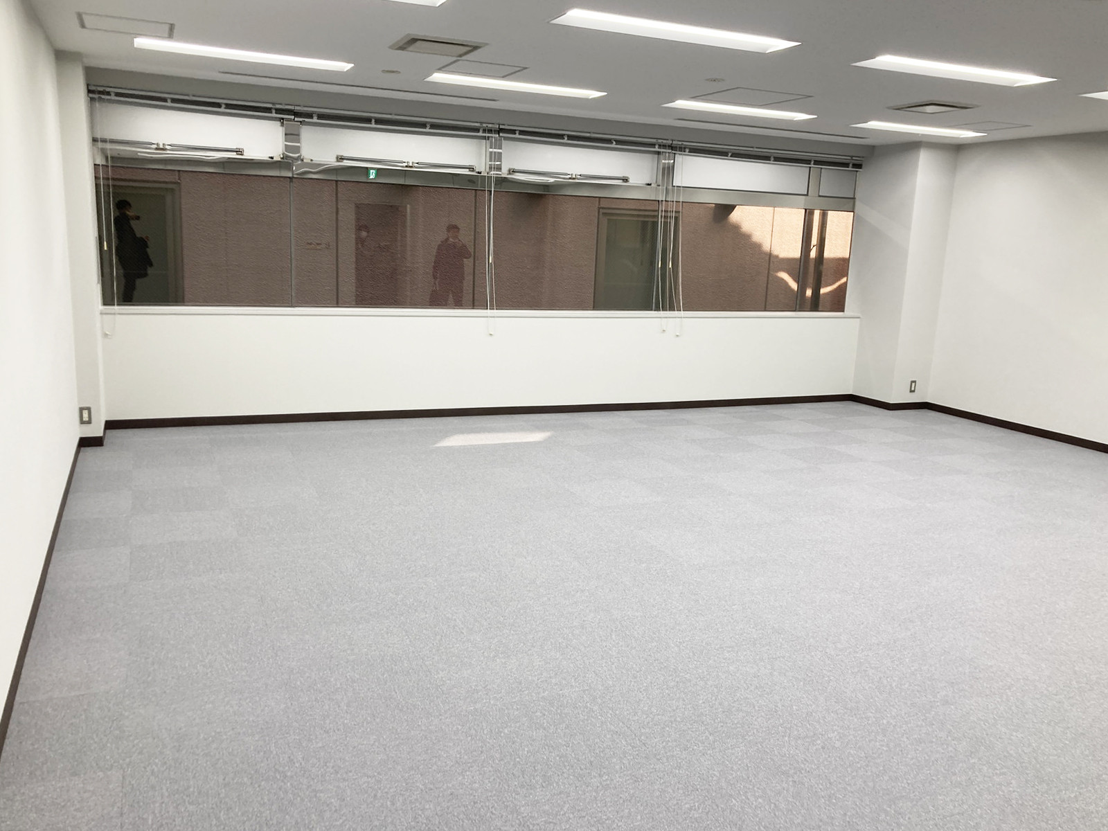 オフィス室内参考画像(8階・約21坪)