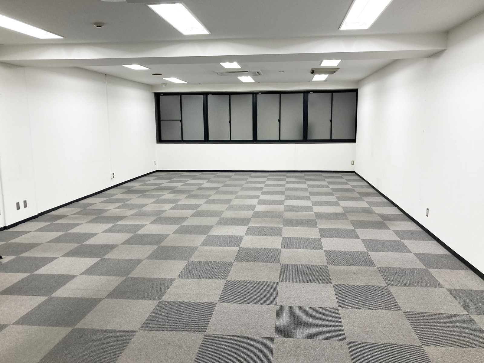 オフィス室内参考画像(2階・約24坪)