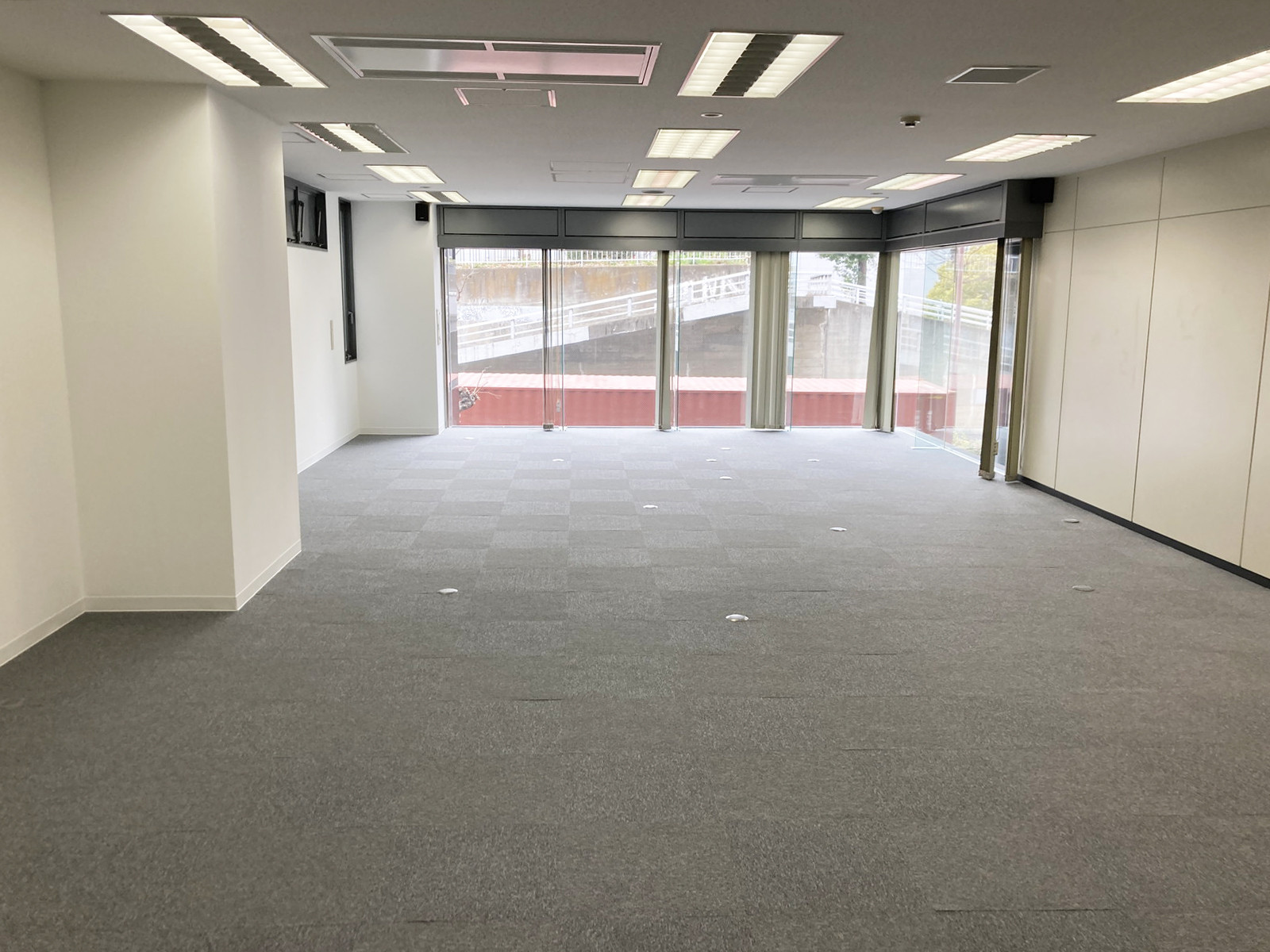 オフィス室内参考画像(2階・約30坪)