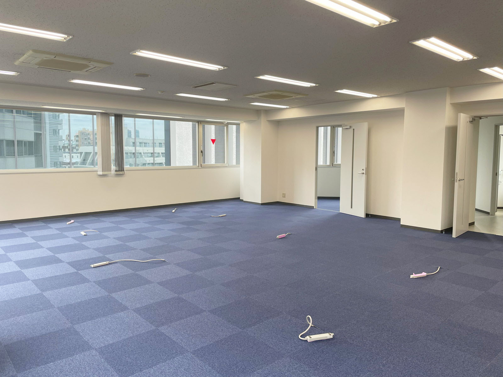 オフィス室内参考画像（601・約41坪）