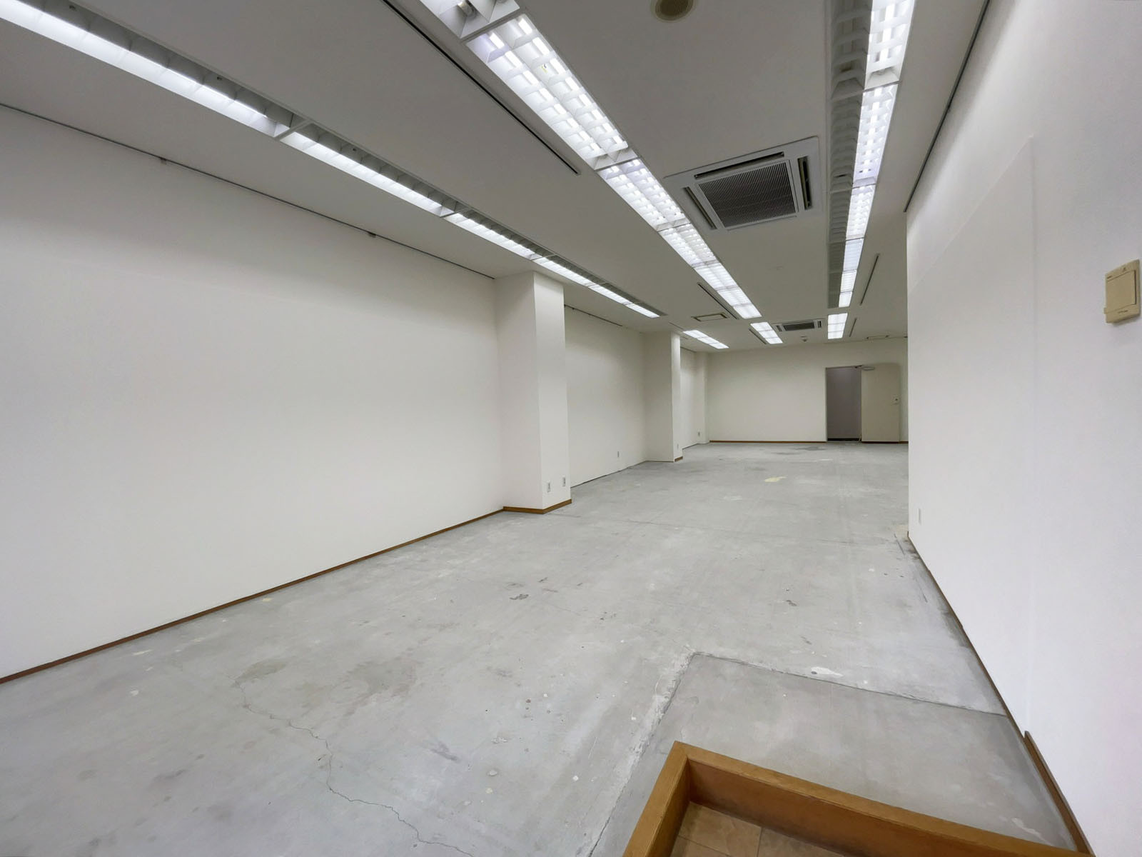 オフィス室内参考画像(3階・約32坪)