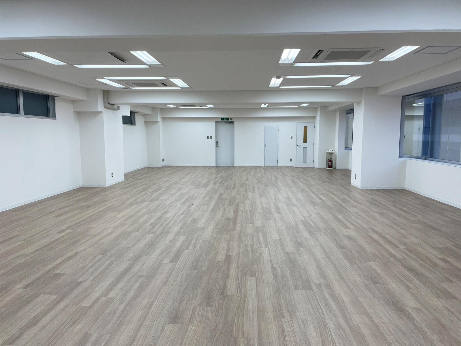 オフィス室内参考画像(6階・約48坪)