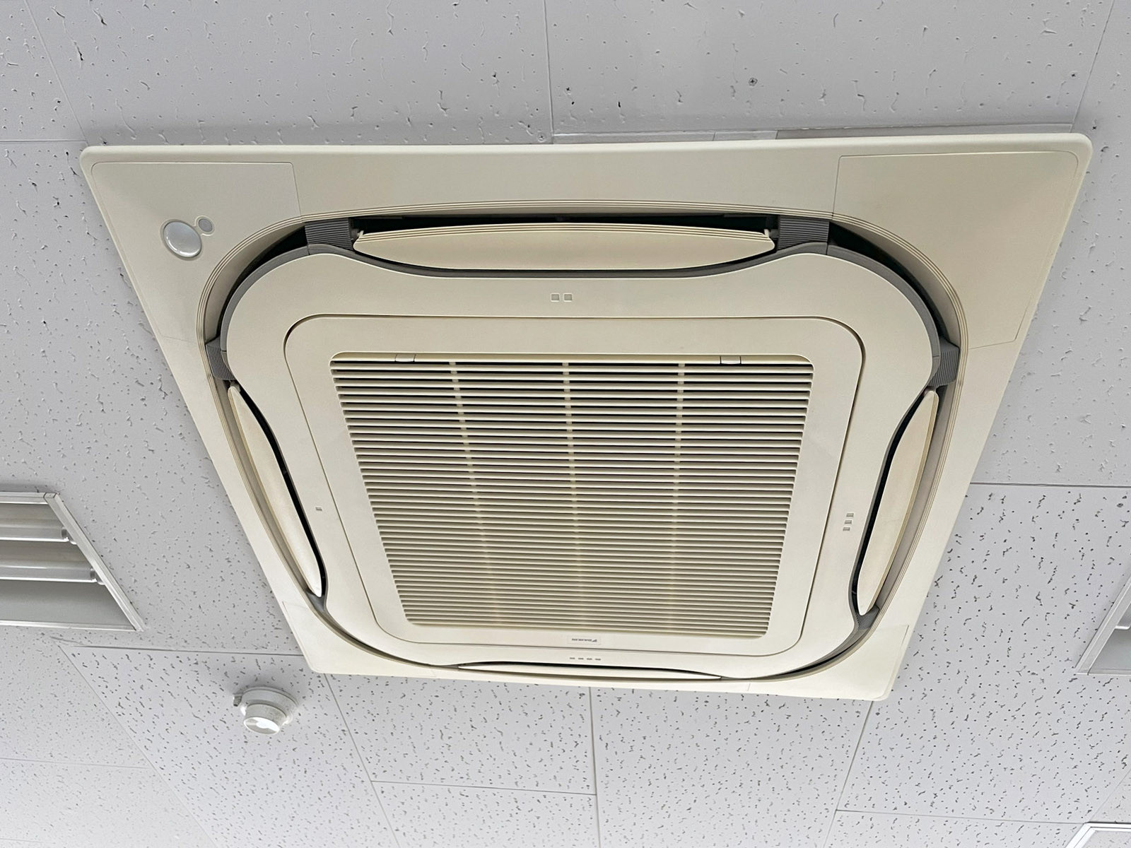 空調