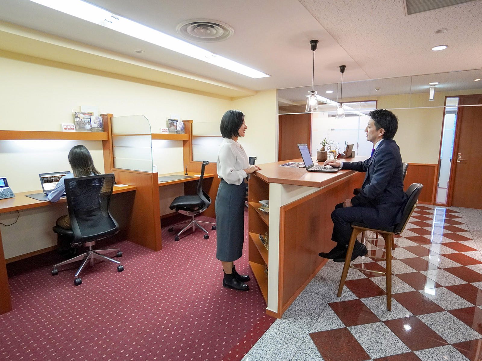 室内4