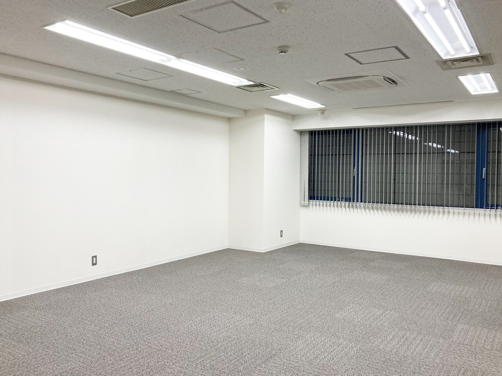 オフィス室内参考画像（204・約30坪）