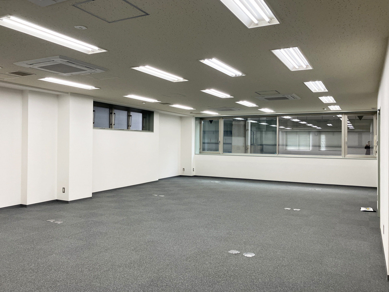 オフィス室内参考画像(3階・約38坪)