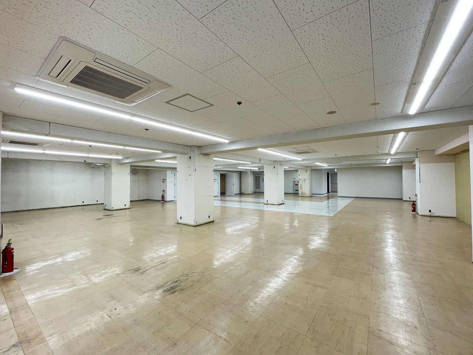 別角度の様子
