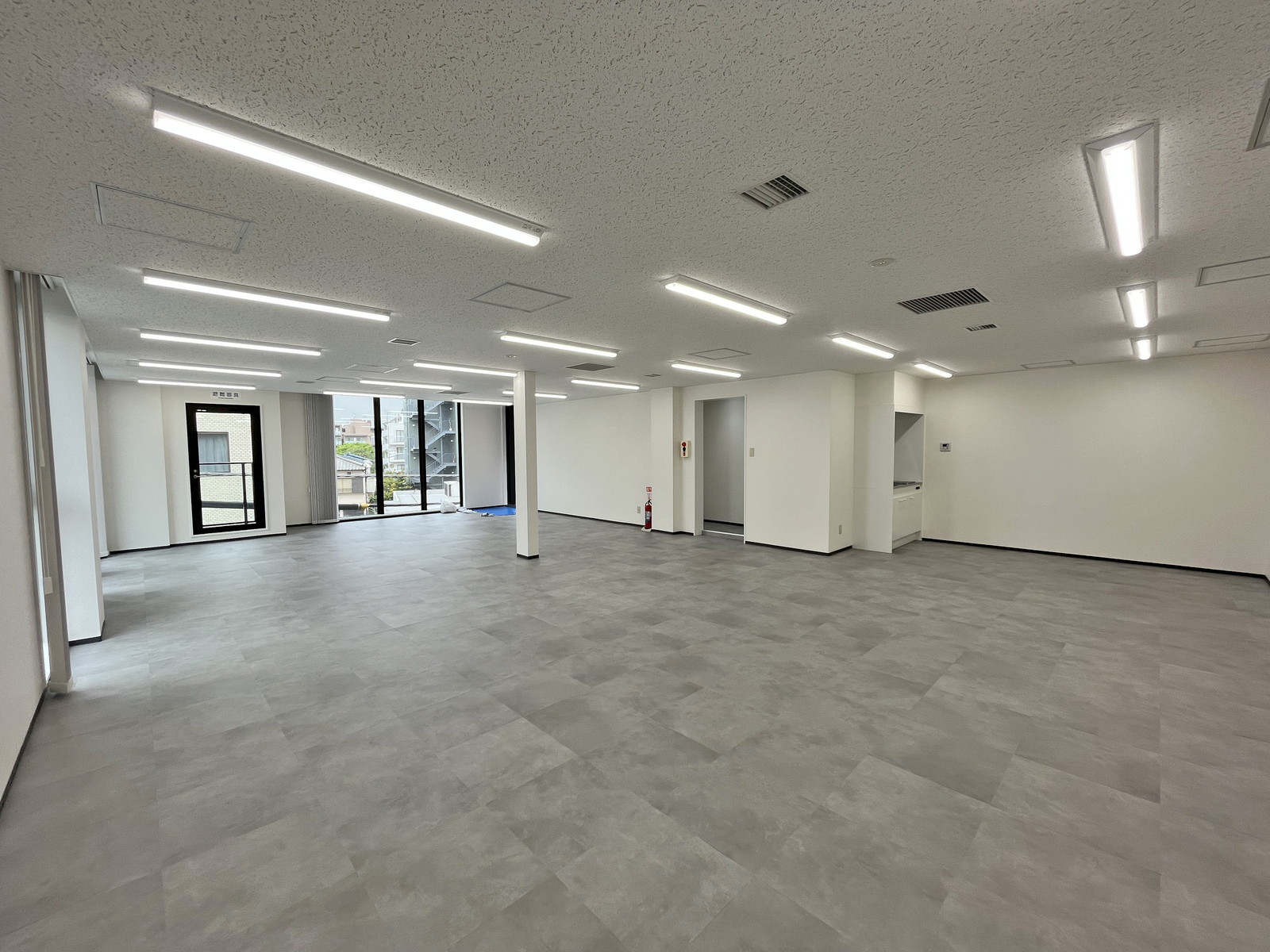 オフィス室内参考画像（3階・約27坪）